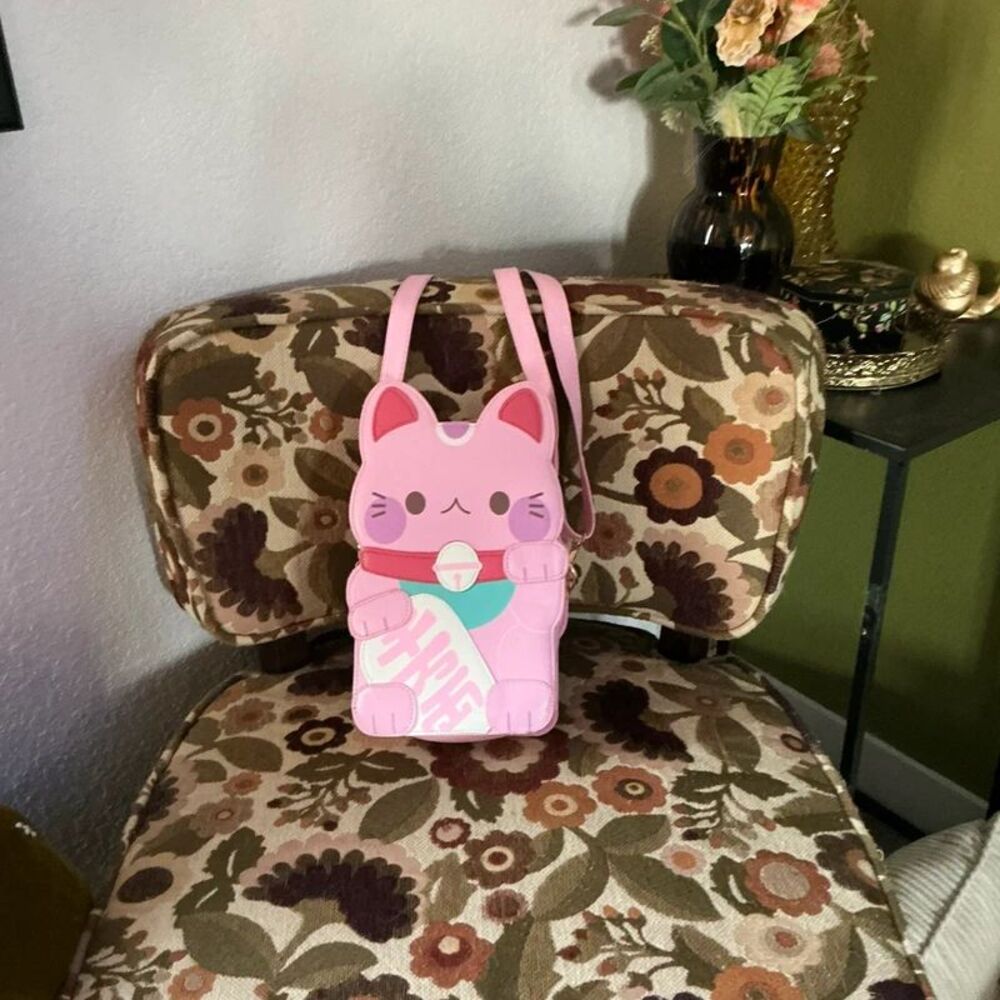 Pink lucky cat crossbody Ita bag